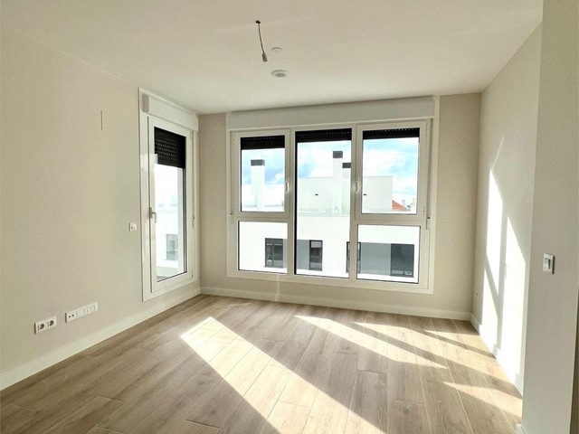 APARTAMENTO EN ALQUILER C/ INES DE BEN, EIRIS-A CORUÑA