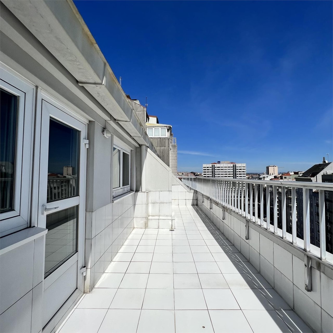 Foto 3 Ático con terraza en la Plaza de Pontevedra, A Coruña