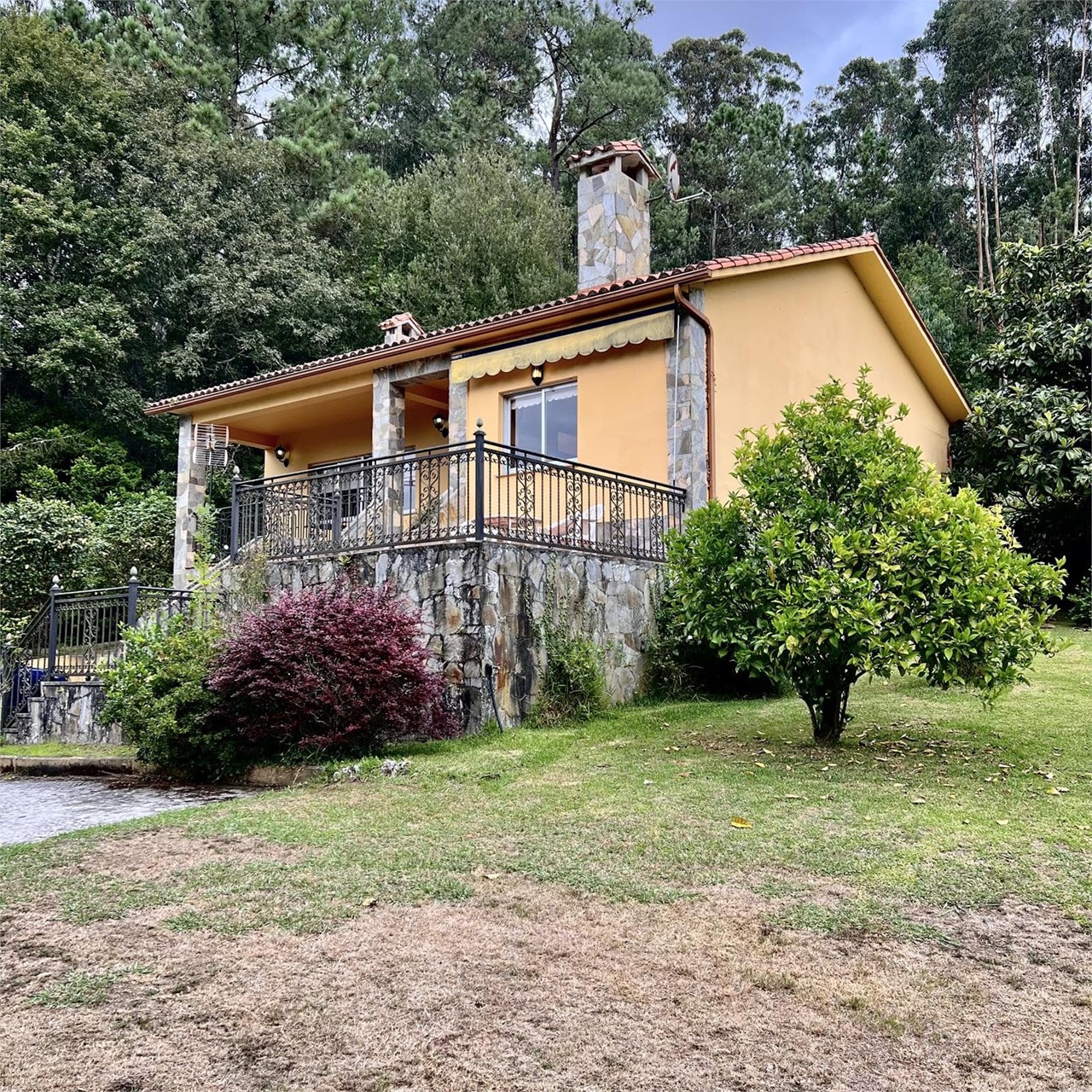 Foto 1 Casa independiente en venta en Lugar Lambre, Paderne