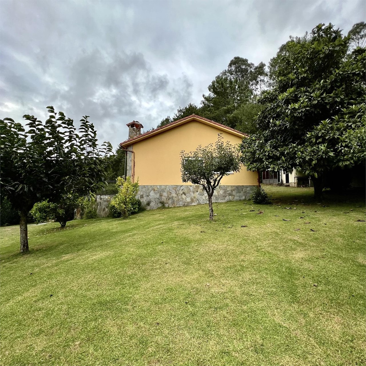 Foto 3 Casa independiente en venta en Lugar Lambre, Paderne