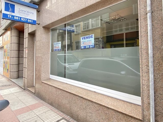Local comercial en Avenida Peruleiro - A Coruña