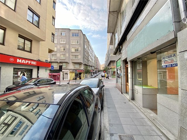 Local Comercial en calle Páramo, zona Calle Barcelona - Las Conchiñas en A Coruña