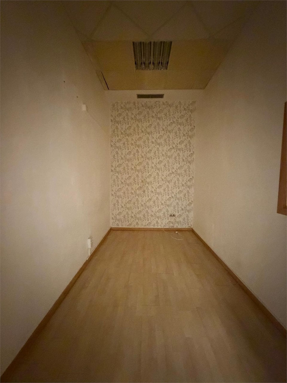 Foto 5 LOCAL EN ALQUILER EN MARQUES DE AMBOAGE, A CORUÑA