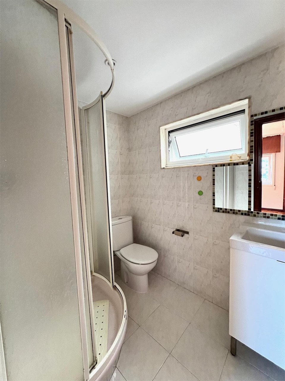 Foto 12 PISO EN ALQUILER EN C/ RAFAEL ALBERTI, ELVIÑA - A CORUÑA