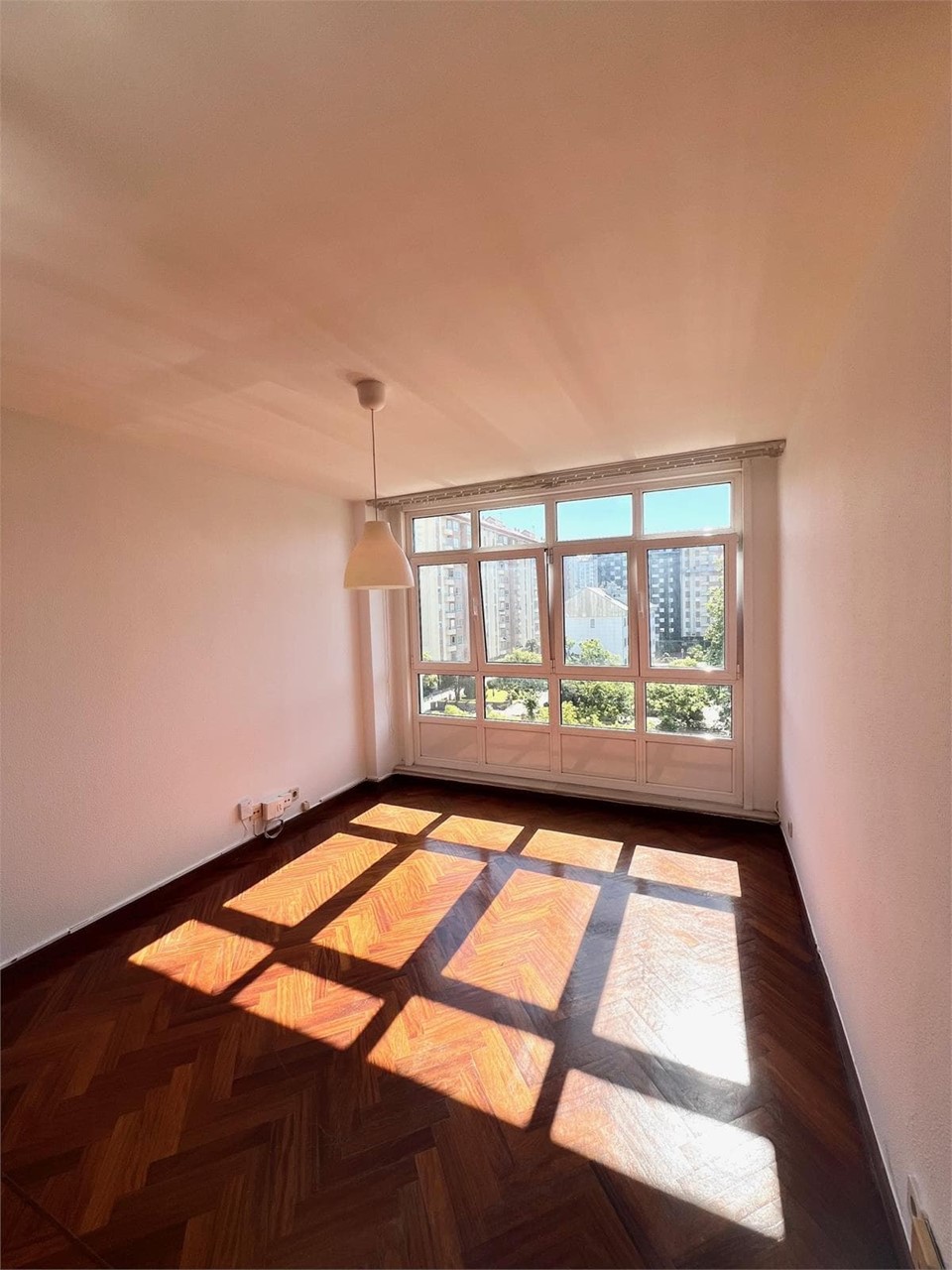 Foto 2 PISO EN ALQUILER EN C/ RAFAEL ALBERTI, ELVIÑA - A CORUÑA