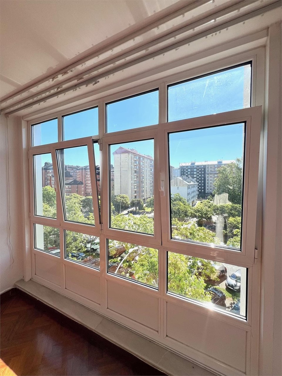 Foto 3 PISO EN ALQUILER EN C/ RAFAEL ALBERTI, ELVIÑA - A CORUÑA