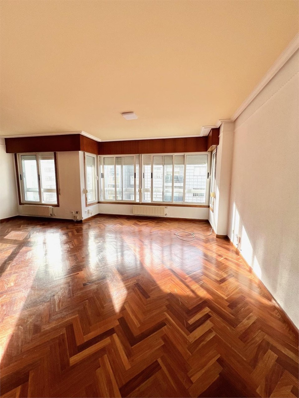 Foto 2 PISO EN ALQUILER EN LUCIANO YORDI DE  CARRICARTE, MATOGRANDE-A CORUÑA
