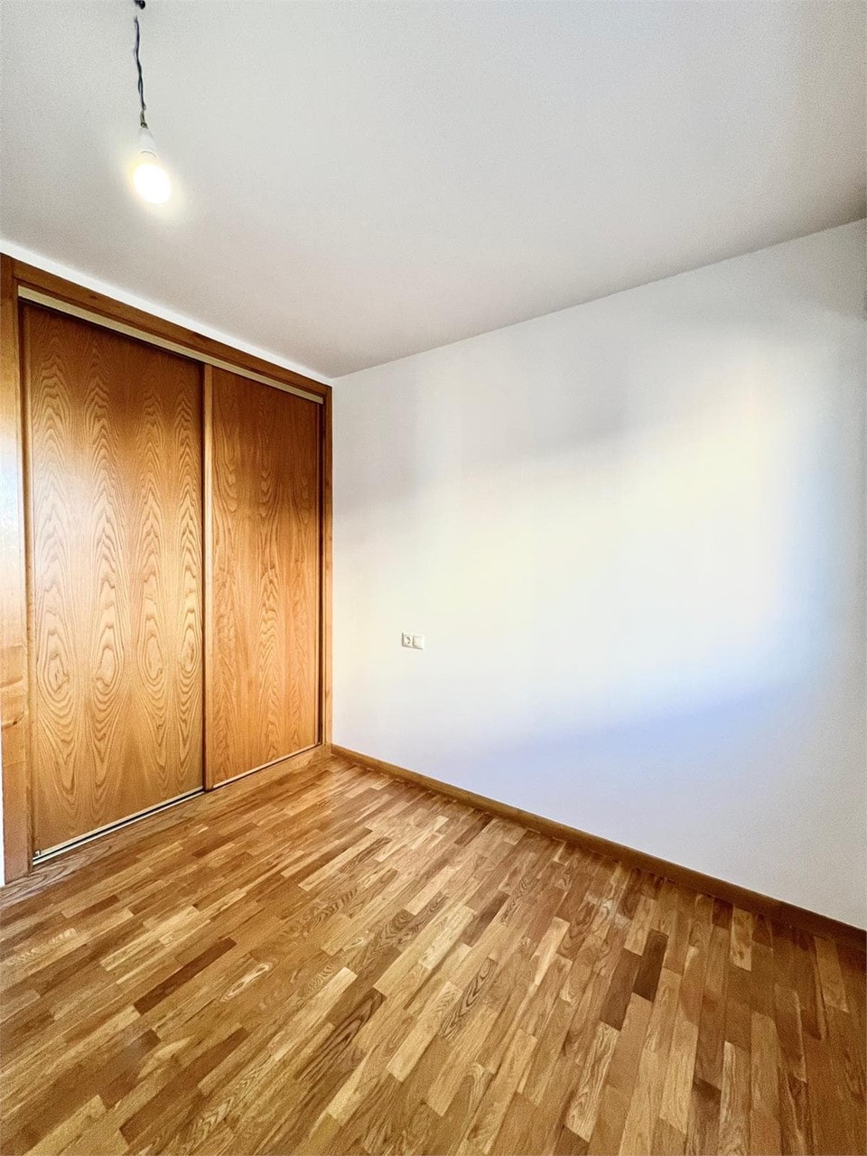 Foto 9 PISO EN ALQUILER EN PABLO PICASSO, EL BURGO-CULLEREDO
