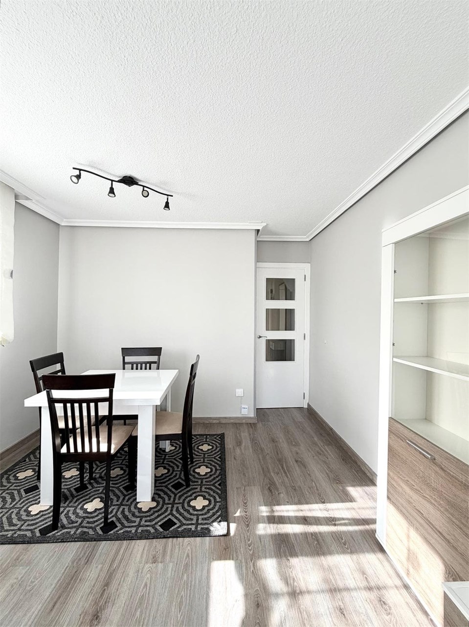 Foto 4 Piso en Avenida de Glasgow, zona Elviña