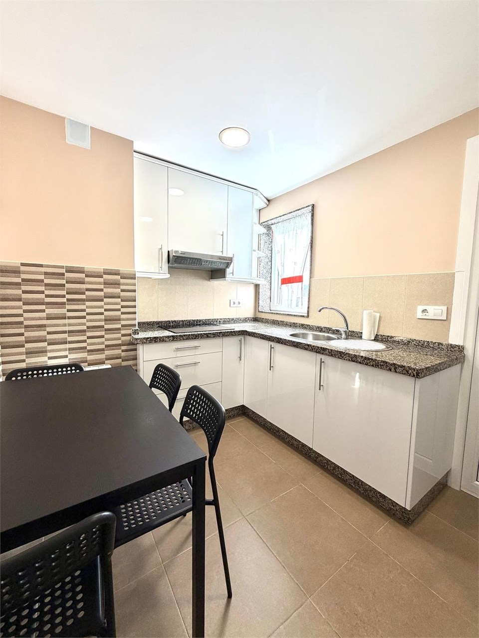 Foto 5 Piso en Avenida de Glasgow, zona Elviña