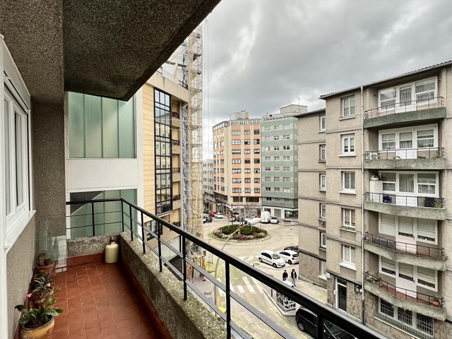 Piso en Plaza del Comercio, ubicado en el Agra del Orzán - Los Puntes - A Coruña