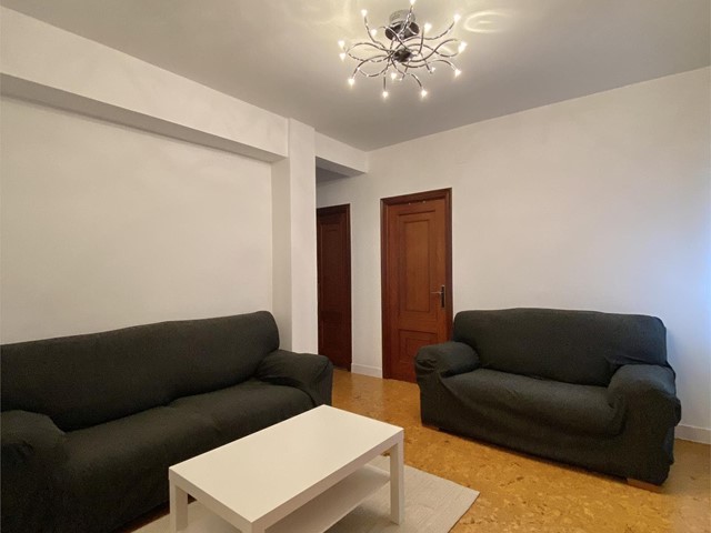 Piso en Villa de Negreira, ubicado en la zona del Agra del Orzán - A Coruña